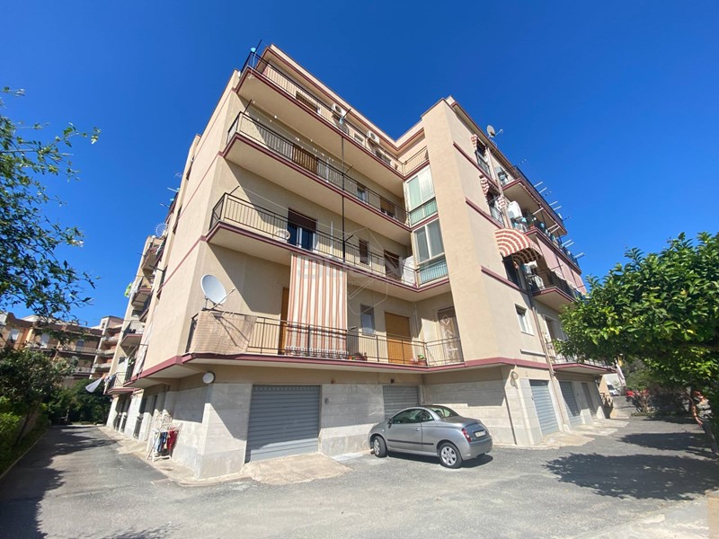 Appartamento in Vendita a Siracusa, 230'000&euro;, 154 m²