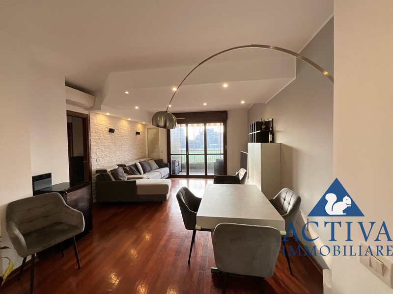 Trilocale in Vendita a Busto Arsizio, 219'000€, 99 m²