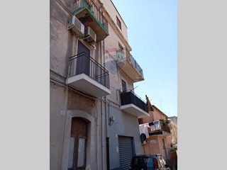 Quadrilocale in Vendita a Catania, 46'000&euro;, 50 m²