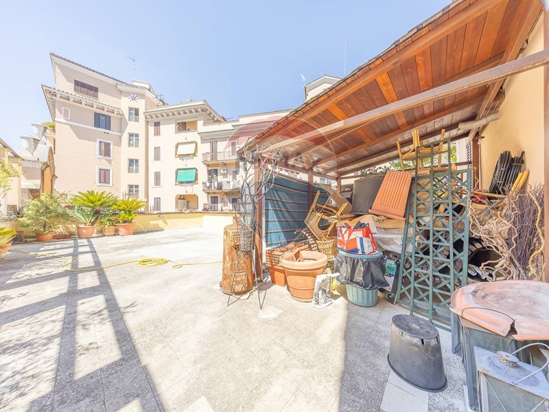 Appartamento in Vendita a Roma, 799'000&euro;, 148 m²