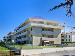 Quadrilocale in Vendita a Cambiago, 313'000€, 126 m²