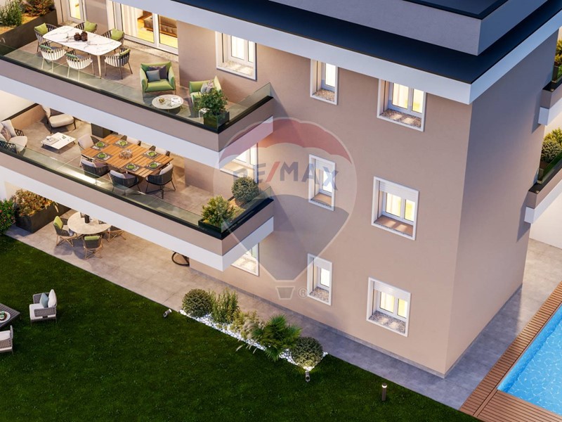 Quadrilocale in Vendita a Cornate d'Adda, 277'000€, 127 m²