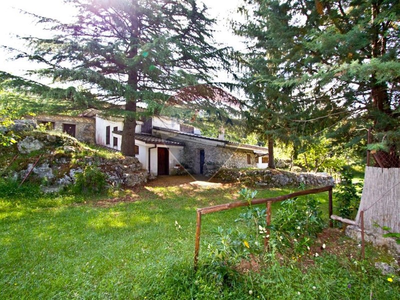 Loft in Vendita a Formia, 110'000€, 150 m²