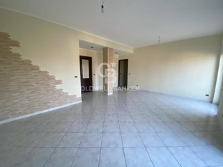 Appartamento in Vendita a Gravina di Catania, 123'000€, 127 m²