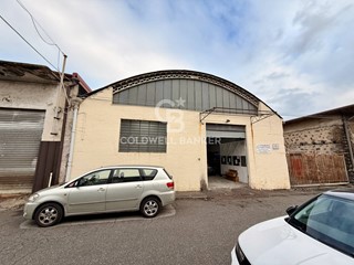 Laboratorio in Vendita a Acireale, 268'000€, 390 m²