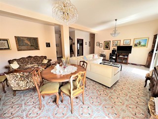 Appartamento in Vendita a Siracusa, 150 m²