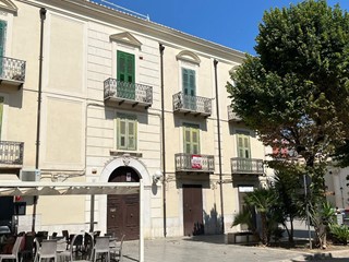 Appartamento in Vendita a San Severo, 154'000&euro;, 253 m²
