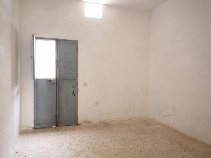 Casa Indipendente in Vendita a Torricella, 30'000€, 50 m²