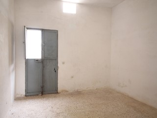 Casa Indipendente in Vendita a Torricella, 30'000€, 50 m²