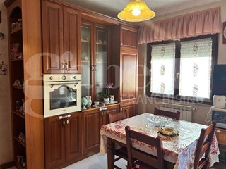 Trilocale in Vendita a Latina, 125'000€, 65 m²