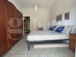 Trilocale in Vendita a Alto Reno Terme, 83'000€, 75 m²