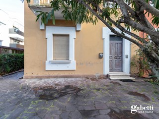 Villa bifamiliare in Vendita a Cattolica, 670'000€, 252 m²