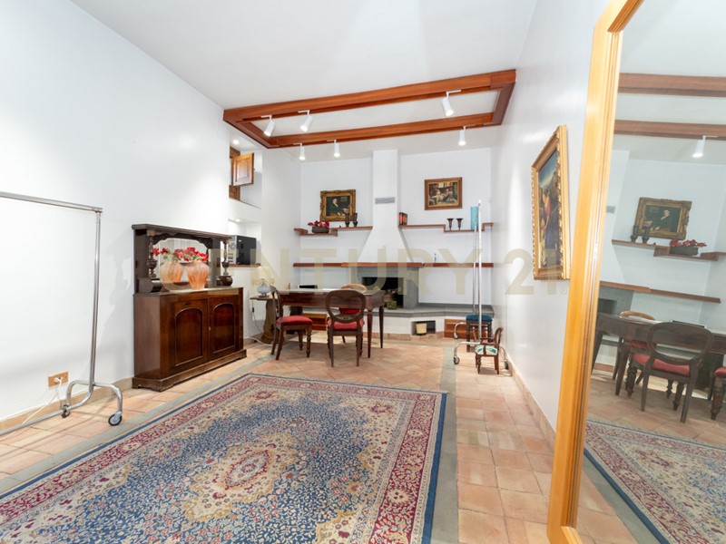 Casa Indipendente in Affitto a Mascalucia, 1'000€, 100 m²