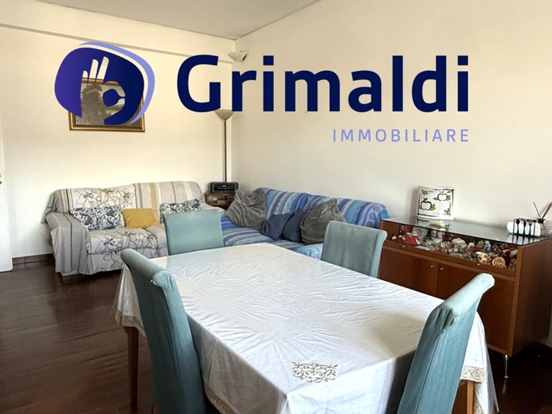 Trilocale in Vendita a Napoli, 255'000€, 102 m²