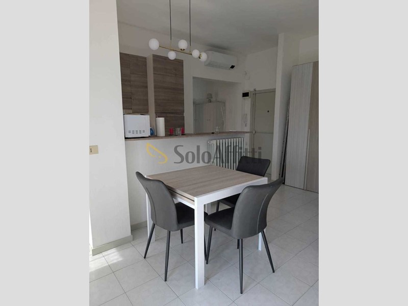 Quadrilocale in Affitto a Rimini, zona Centro Storico, 1'000€, 85 m²