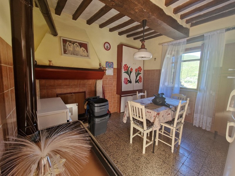 Casa Semi Indipendente in Vendita a Lugnano in Teverina, 39'000€, 44 m², arredato
