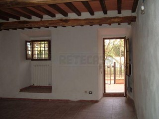 Rustico in Vendita a Castelnuovo Berardenga, zona Periferia, 300'000€, 125 m²