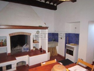 Rustico in Vendita a Sovicille, zona Rosia, 170'000€, 75 m²