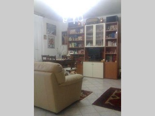 Bilocale in Vendita a Colle di Val D'Elsa, zona Gracciano, 160'000€, 60 m²