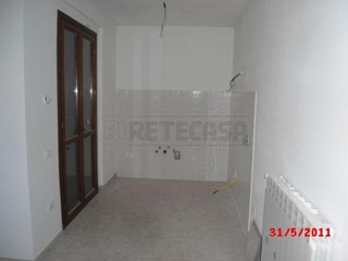 Trilocale in Vendita a Casole d'Elsa, zona Cavallano, 175'000€, 85 m²