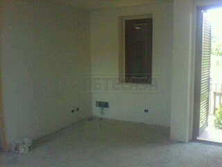 Trilocale in Vendita a Casole d'Elsa, zona Pieve Scola, 190'000€, 90 m², con Box