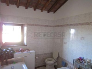 Rustico in Vendita a Gaiole in Chianti, zona Periferia, 390'000€, 165 m², con Box