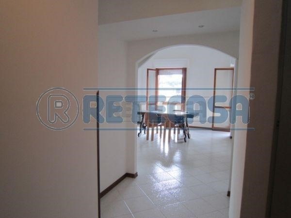 Appartamento in Vendita a Siena, zona Acquacalda, 450'000&euro;, 130 m², con Box