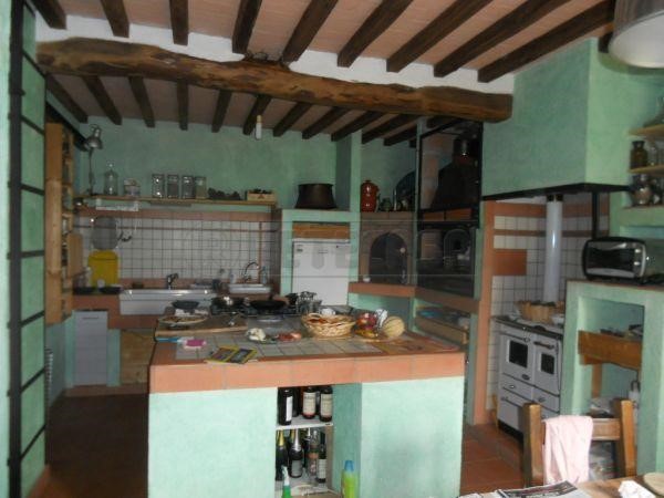 Casale in Vendita a Sovicille, zona San Rocco a Pilli, 510'000€, 210 m², arredato