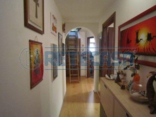 Bilocale in Vendita a Siena, zona San Marco, 270'000€, 67 m²