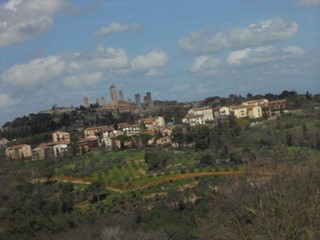 Appartamento in Vendita a San Gimignano, zona Semicentro, 240'000€, 70 m², arredato, con Box