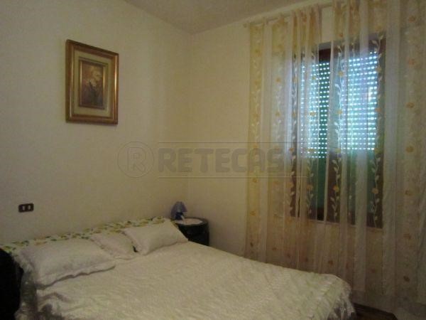 Casa Semi Indipendente in Vendita a Rapolano Terme, zona Piani, 150'000€, 130 m²