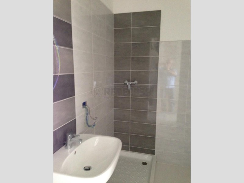 Bilocale in Vendita a Sovicille, zona San Rocco a Pilli, 155'800€, 57 m², con Box