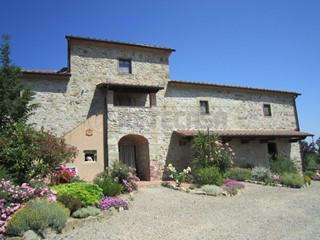 Attività commerciale in Vendita a Montecatini Val di Cecina, 1'250'000€, 500 m²