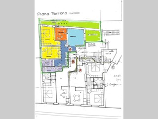 Trilocale in Vendita a Poggibonsi, zona Centro, 240'000€, 103 m²