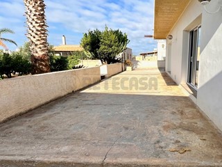 Casa Indipendente in Vendita a Marsala, 250'000&euro;, 320 m²