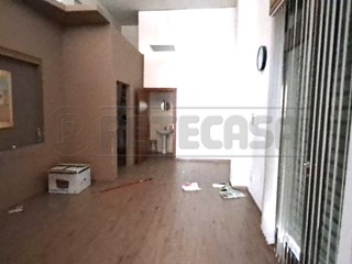 Immobile commerciale in Vendita a Marsala, 110'000&euro;, 70 m²