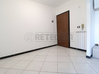Quadrilocale in Vendita a Terre del Reno, 85'000€, 91 m², arredato, con Box