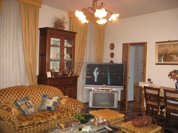 Appartamento in Vendita a Siena, zona Il Campo, 625'000€, 175 m²