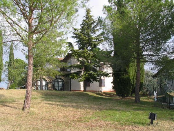 Villa in Vendita a San Gimignano, zona Periferia, 1'400'000€, 790 m²
