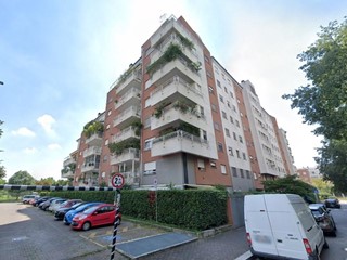 Quadrilocale in Vendita a Milano, 162'750€, 102 m², con Box