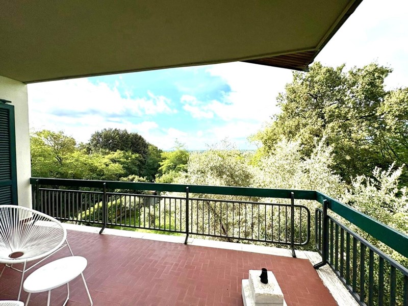 Villa bifamiliare in Vendita a Massa, 259'000&euro;, 135 m²