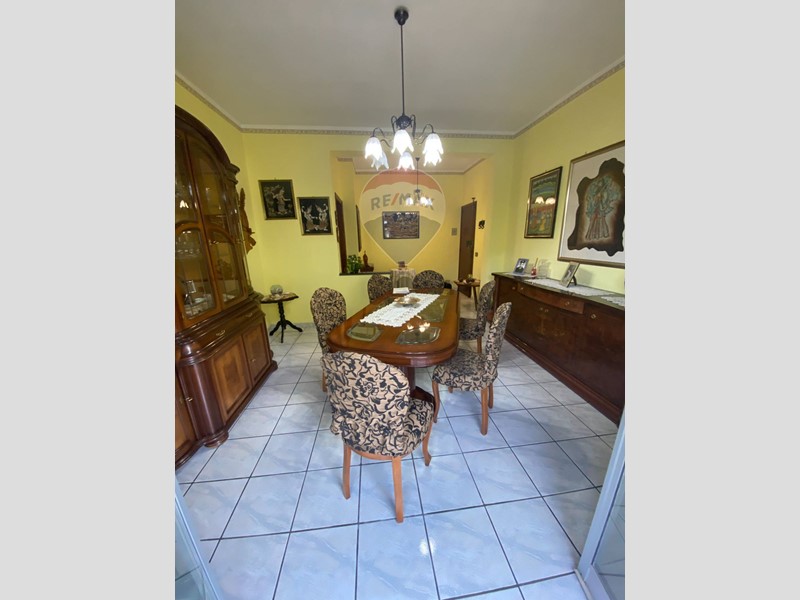 Appartamento in Vendita a Aci Sant'Antonio, 129'000€, 125 m²