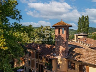 Villa in Vendita a Acqui Terme, 12'065'000€, 620000 m²