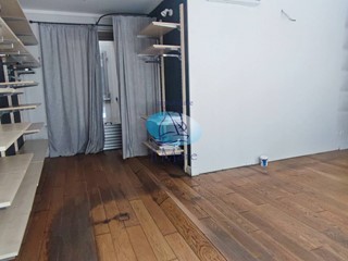 Attività commerciale in Vendita a Viareggio, 115'000€, 40 m²