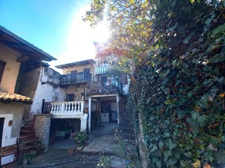 Casa Semi Indipendente in Vendita a Romagnese, 30'000€, 65 m²