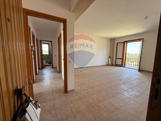 Quadrilocale in Vendita a Carlentini, 110'000€, 130 m²