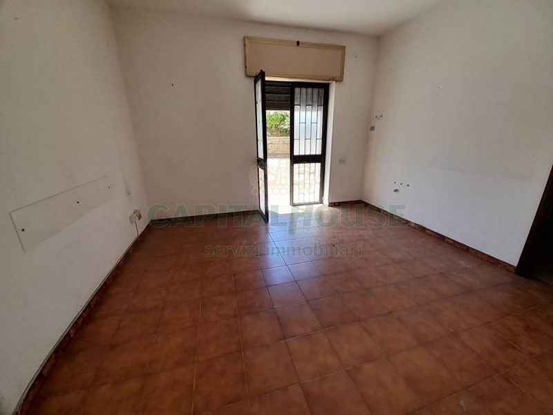 Ufficio in Affitto a Caserta, 280€, 50 m²