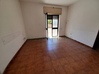 Ufficio in Affitto a Caserta, 280€, 50 m²