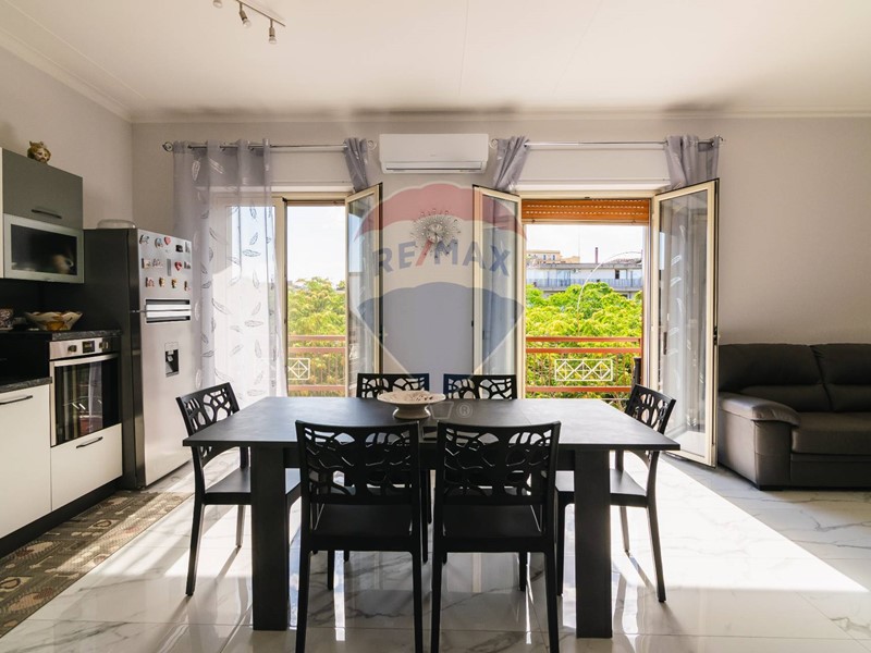 Quadrilocale in Vendita a Catania, 229'000&euro;, 115 m²
