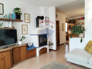 Appartamento in Vendita a Cesiomaggiore, 120'000€, 100 m²